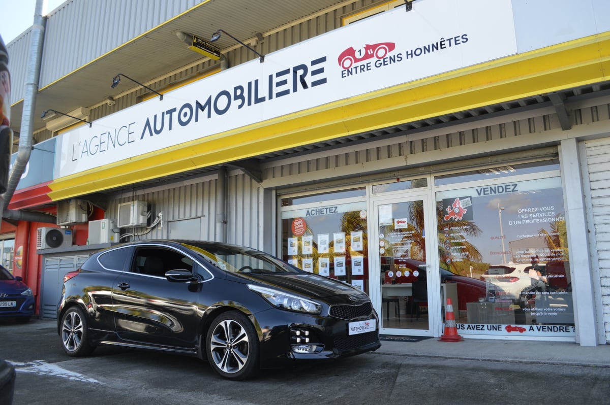 Kia Ceed 1.6 CRDI 136 ISG GT LINE BV6 — 1