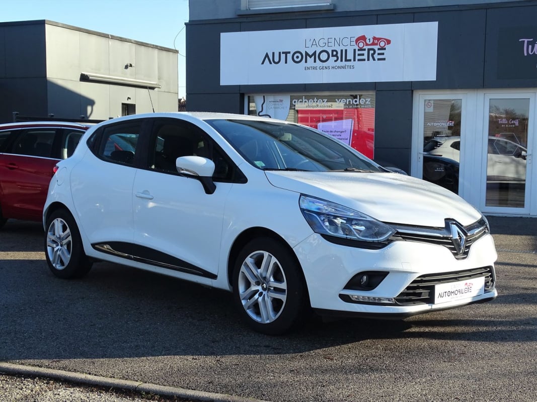 Renault Clio IV 1.5 dCi 75 ch Energy Business 5p GPS — 1