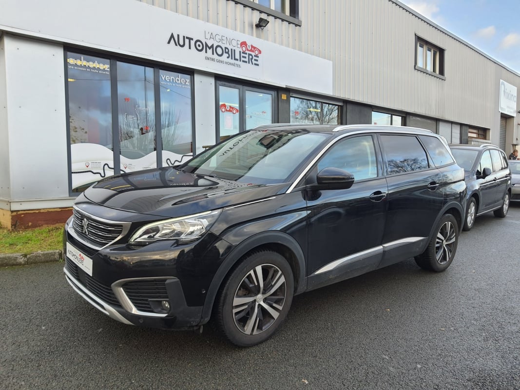 Peugeot 5008 1.6 BLUE HDI 120 ALLURE 7 PLACES GARANTIE 12 MOIS — 1