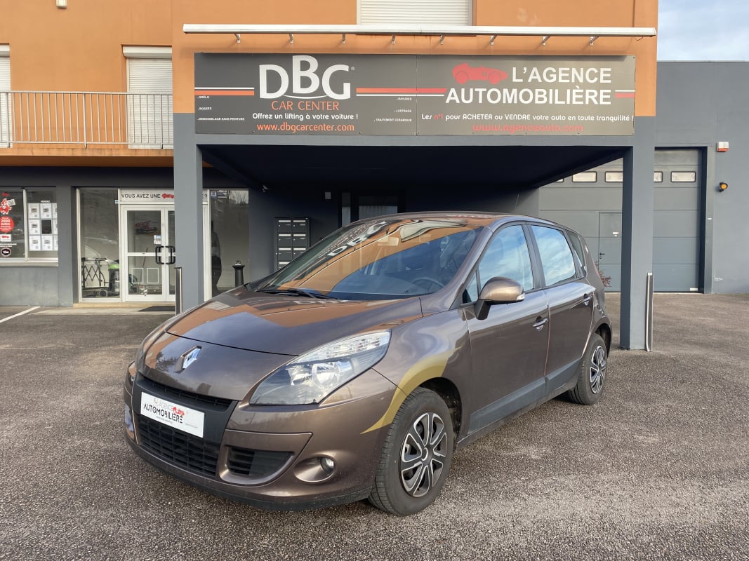 Renault Scenic 1.6 16v 110ch BioEthanol Expression / Seconde Main — 1