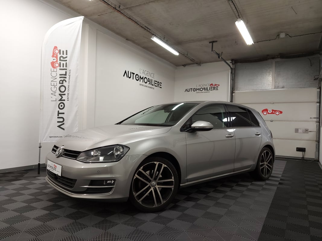 Volkswagen Golf VII 1.4 TSI ACT 150 BLUEMOTION TECHNOLOGY CARAT DSG7 5P — 1