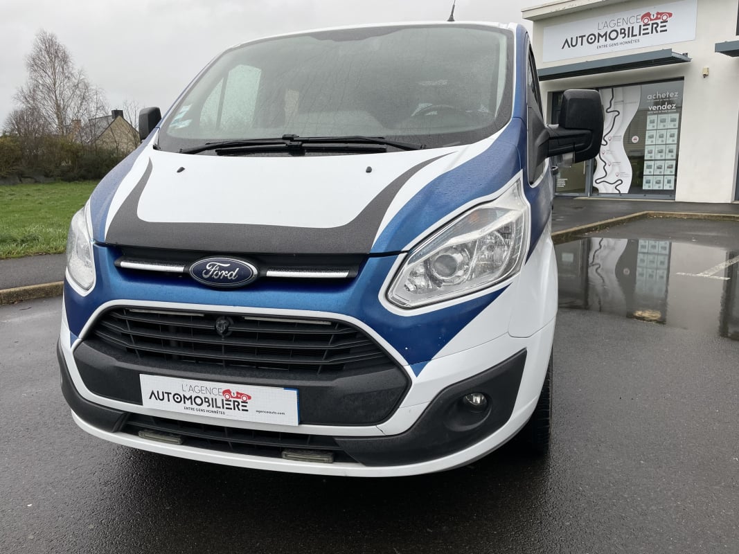 Ford Transit CUSTOM 2.2 TDCI 125 CH L1H1 AMENAGE — 1