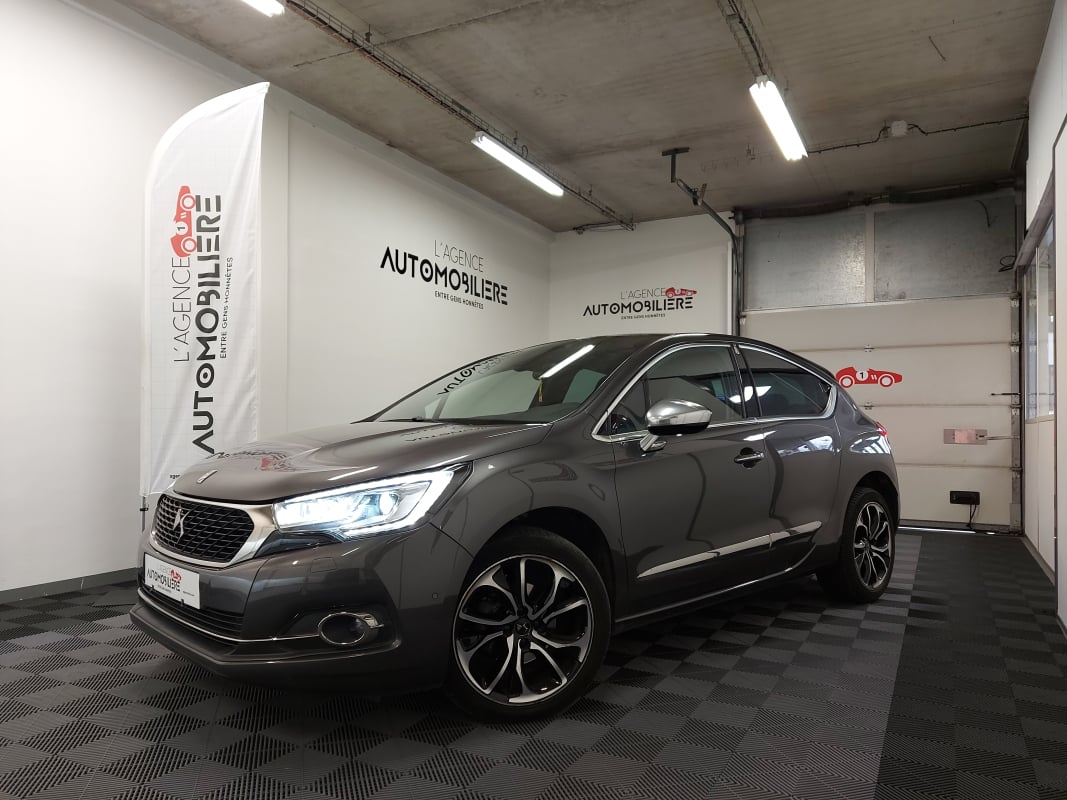 DS DS 4 (2) 1.6 BLUEHDI 120 SPORT CHIC — 1