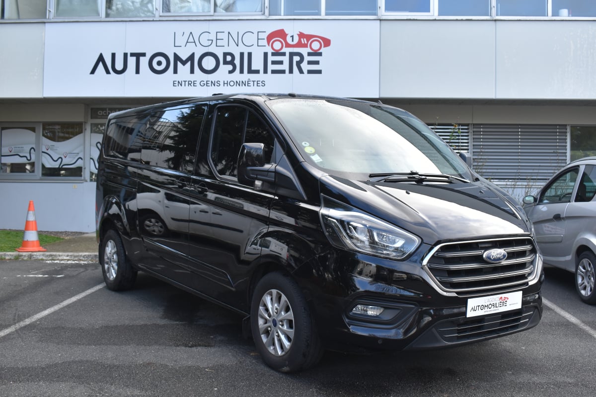 Ford Transit Custom Limited 2.0 TDCI 170 CV L2H1 Cabine approfondie BVA6 — 1