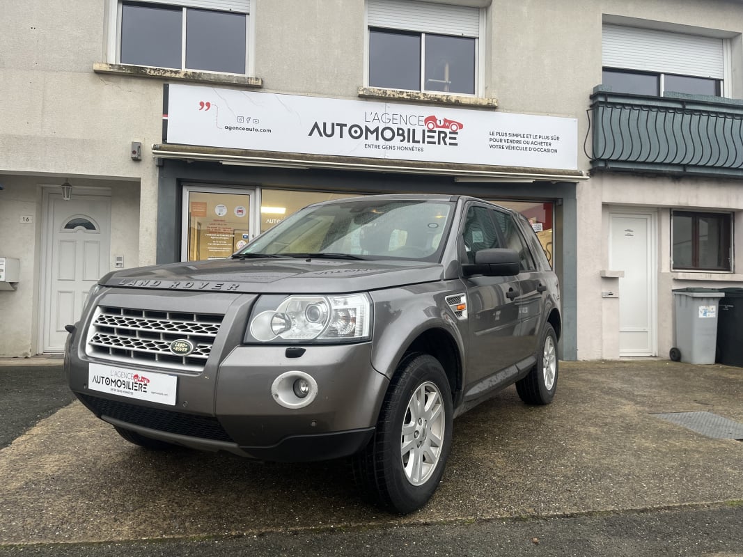 Land Rover Freelander II TD4 - 2.2L 160cv Toit ouvrant 2ème main — 1