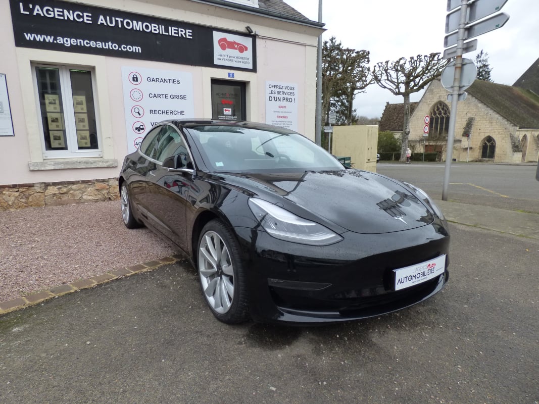 Tesla Model 3 AWD GRANDE AUTONOMIE — 1