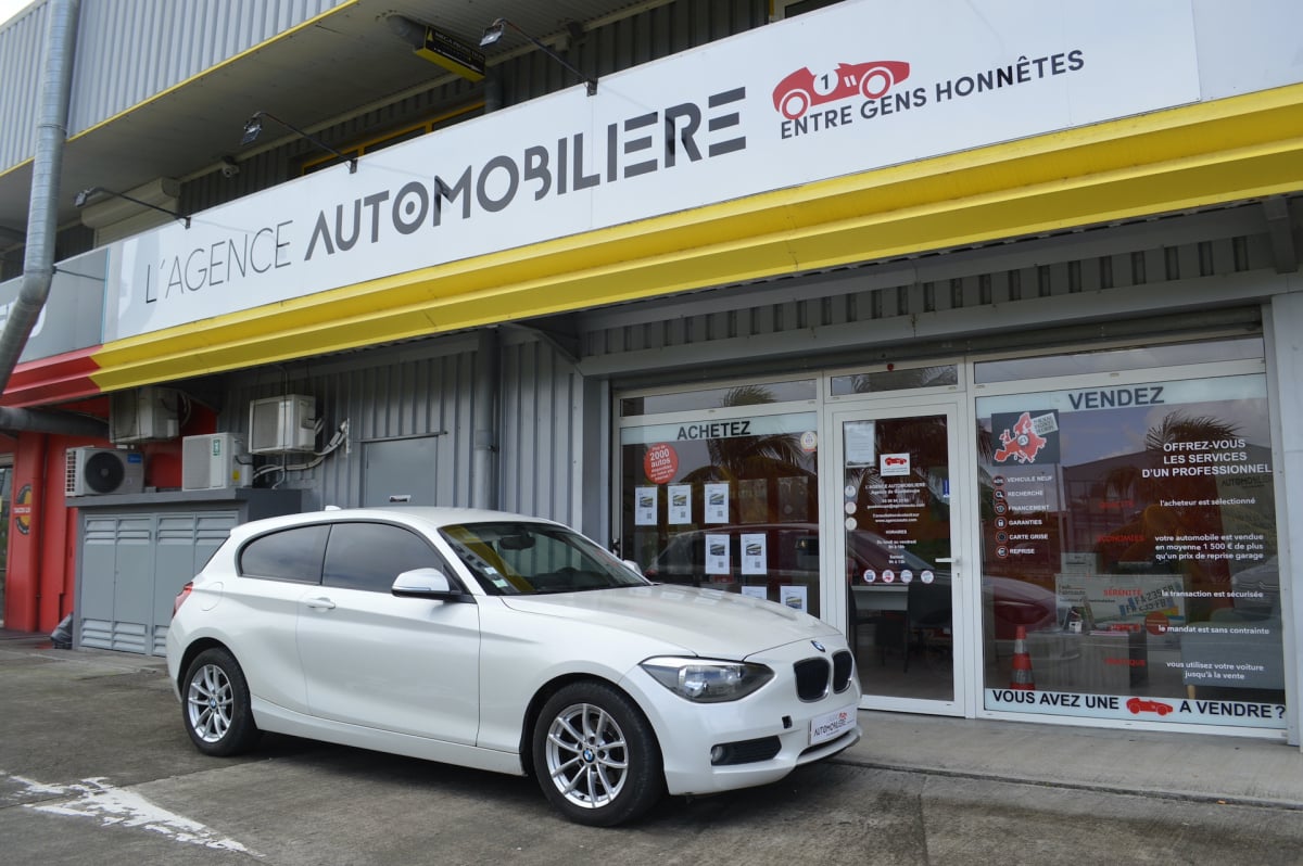 BMW Série 1 114I 102 LOUNGE PLUS 3P — 1