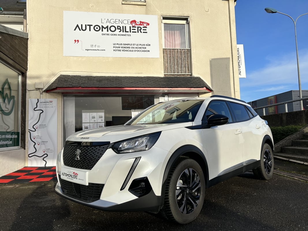 Peugeot 2008 1.2 PURE TECH 130CV EAT8 ROADTRIP — 1