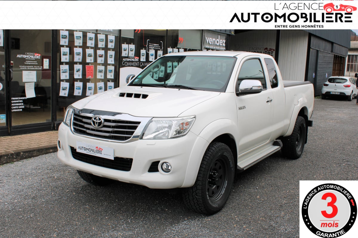 Toyota Hilux XTRA CABINE 2.5 D4D 145 LEGENDE 4X4 — 1