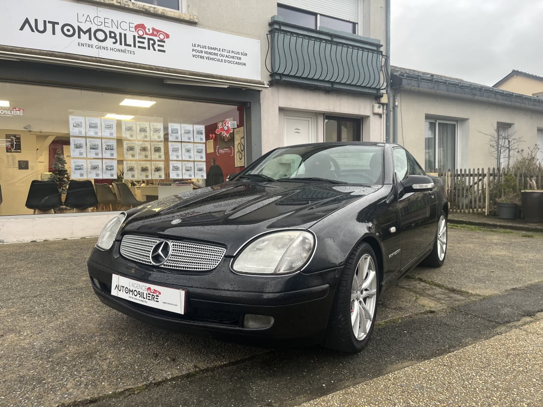 Mercedes-Benz SLK 200 - 2.0l 136 cv Cabriolet — 1