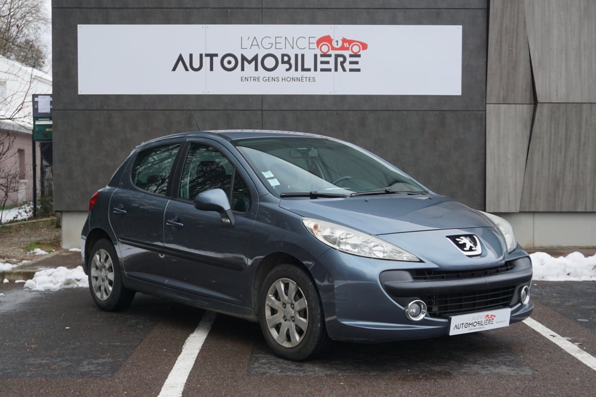 Peugeot 207 1.4 VTi 16V 95 ch - PREMIUM — 1