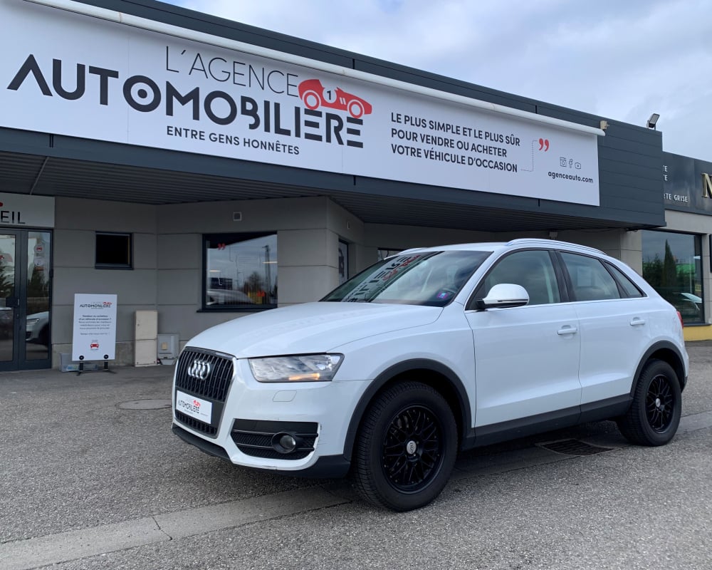 Audi Q3 2.0 TDI 16V 140 cv Ambiente — 1