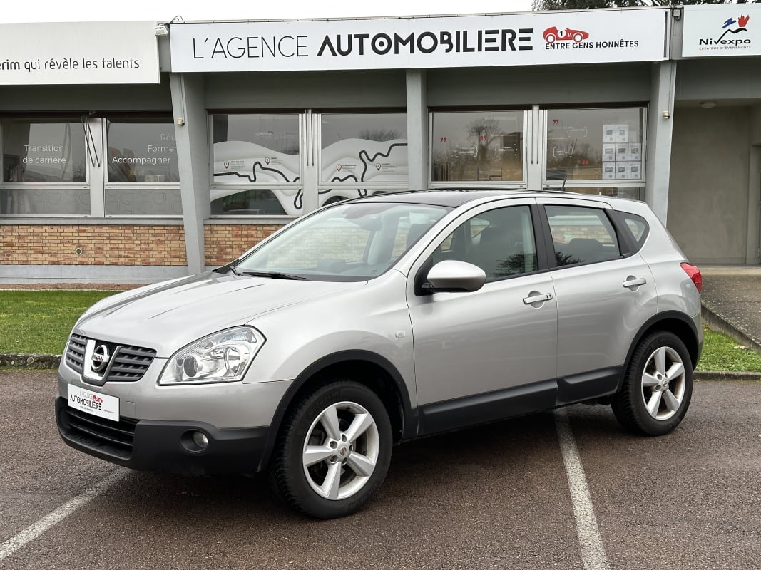 Nissan Qashqai QASHQAI 1.5 DCI 105 CV ACENTA PACK/TOIT PANO/CAMERA DE RECUL — 1