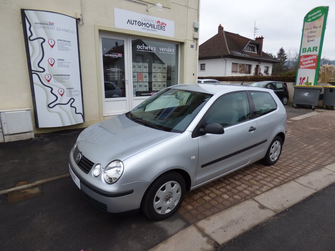 Volkswagen Polo IV 1,2i 65 Basis 3 portes BVM5 12V — 1