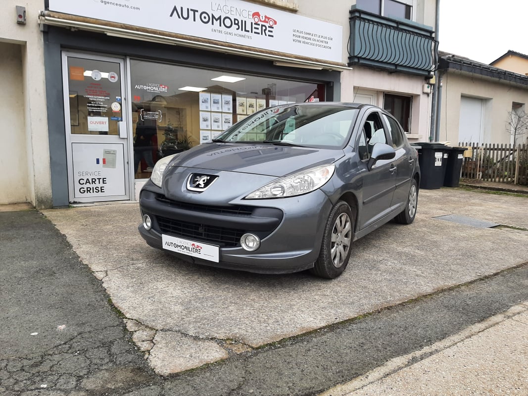 Peugeot 207 1.4 VTI 95 Premium Pack — 1