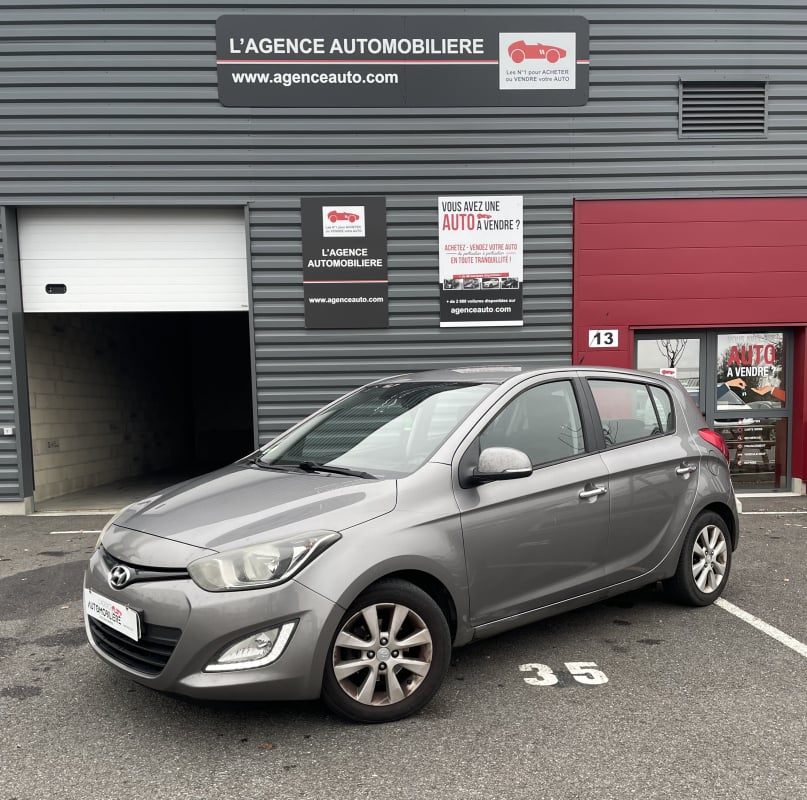 Hyundai i20 1.4 CRDi 90cv PACK PREMIUM — 1