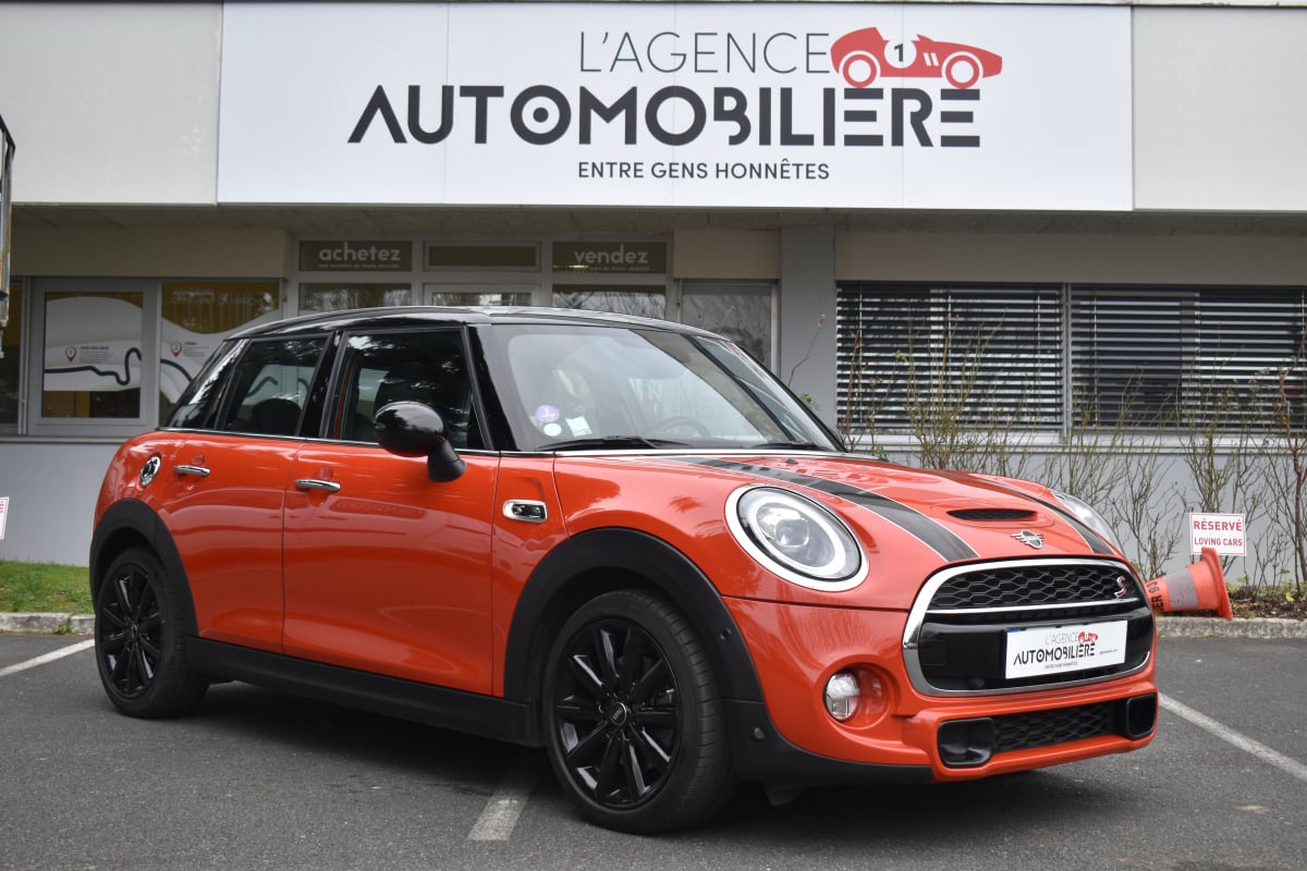Mini Cooper Cooper S 5 Portes LCI 192 ch — 1