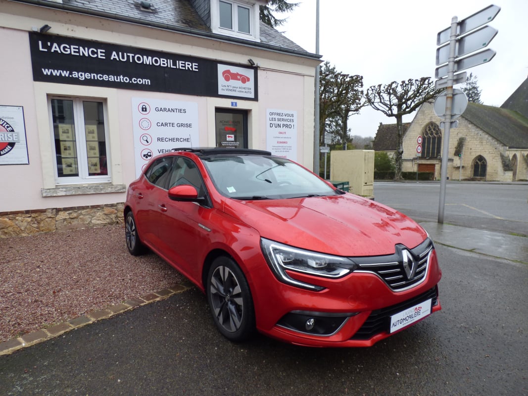 Renault Megane IV TCe 140ch Intens — 1