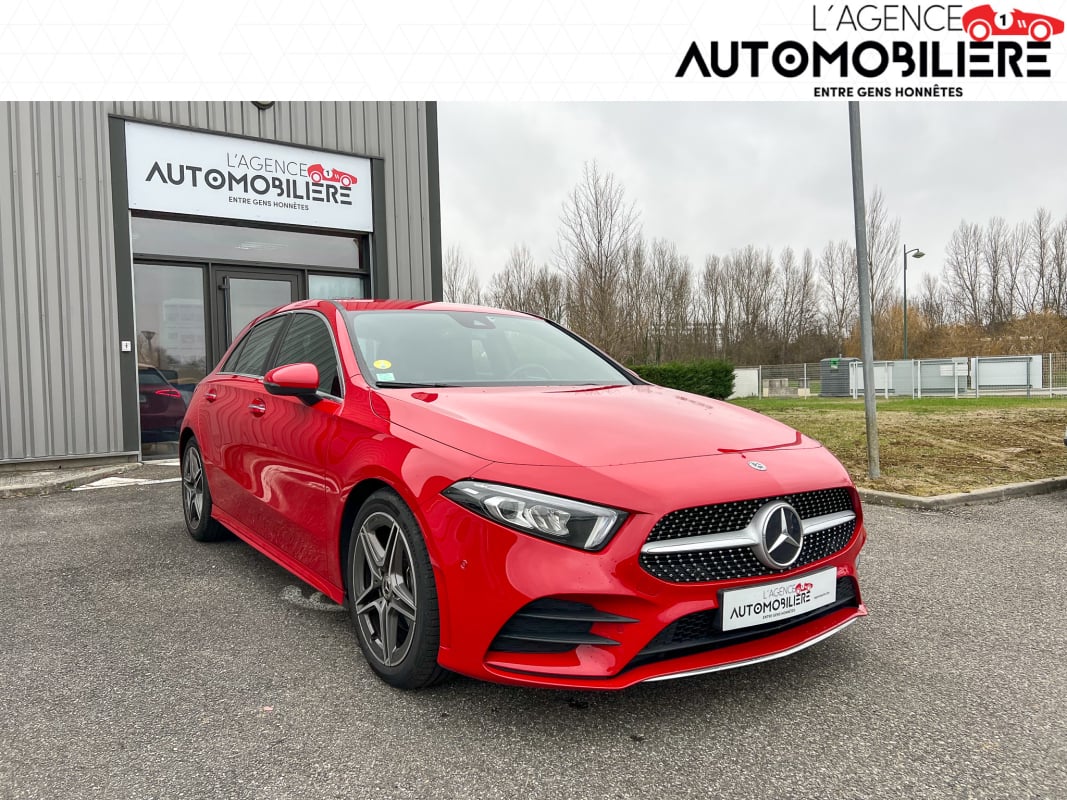 Mercedes-Benz Classe A A180 AMG LINE 116CH — 1