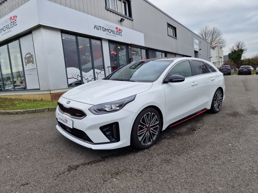 Kia Pro Ceed 1.6 T-GDI 204CH GT ISG DCT7 1ERE MAIN — 1