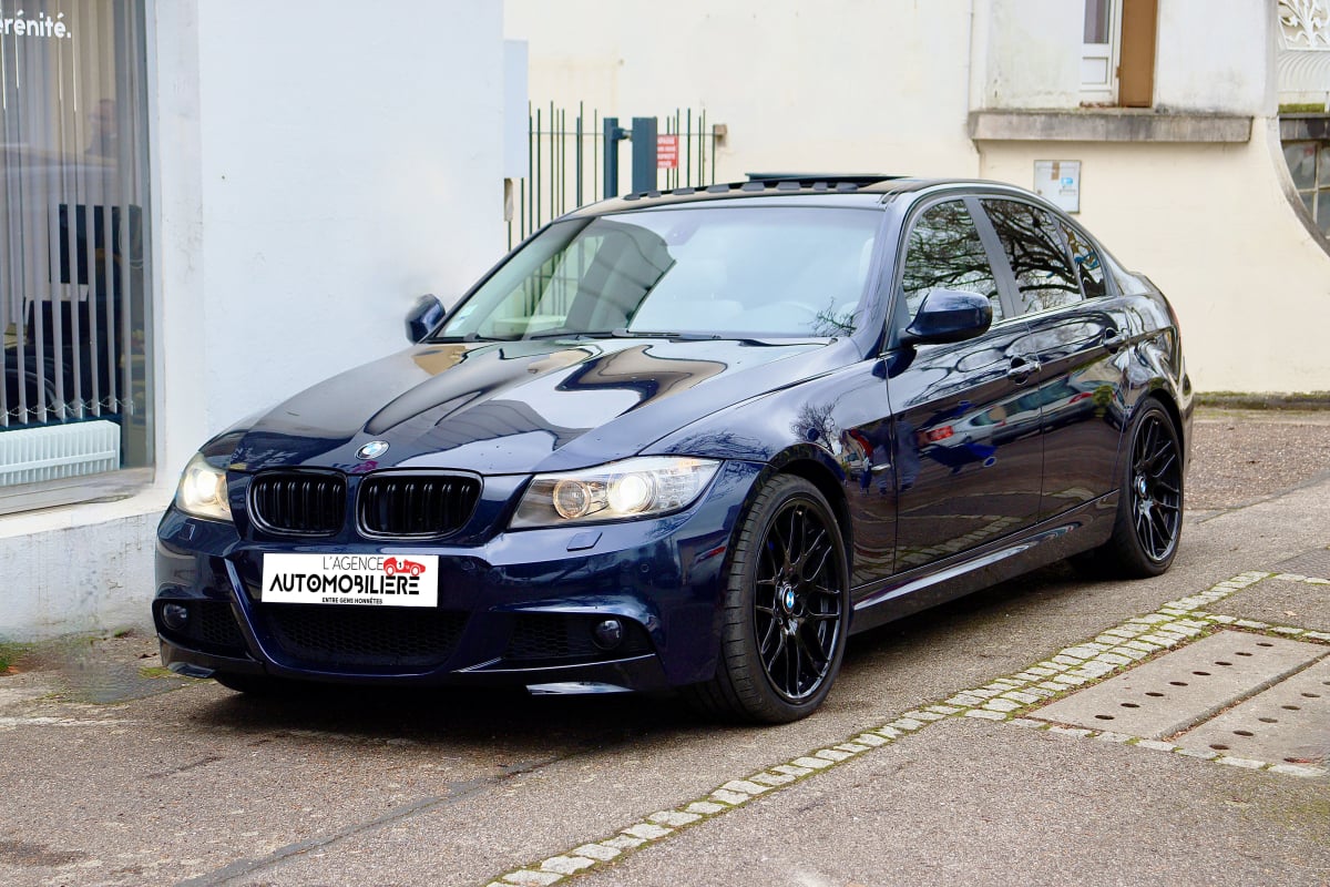 BMW Série 3 E90 325Xi 3.0 i 218 xDrive Pack M BVM6 (TO, Siège Chauffants, LED) — 1