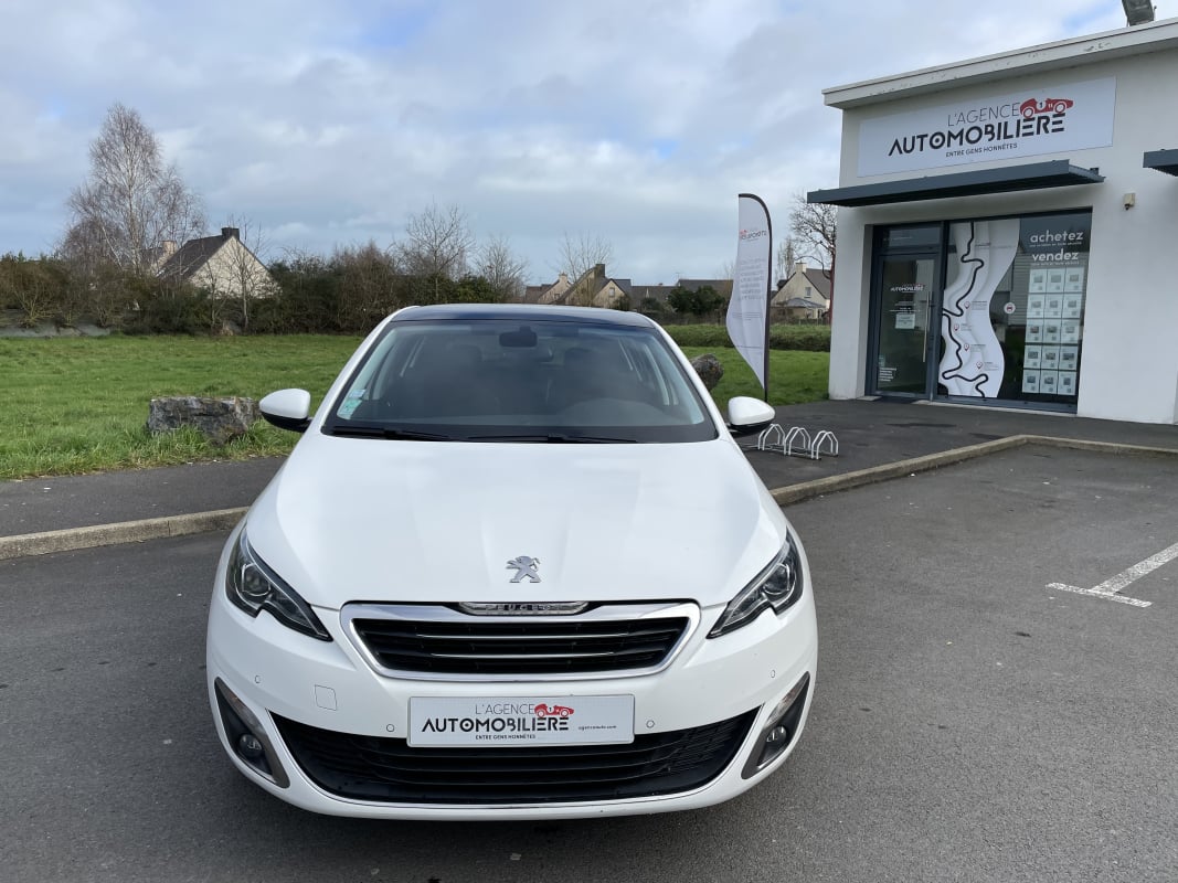 Peugeot 308 308 1.2 PURETECH 130 CV ALLURE EAT6 BOITE AUTO — 1