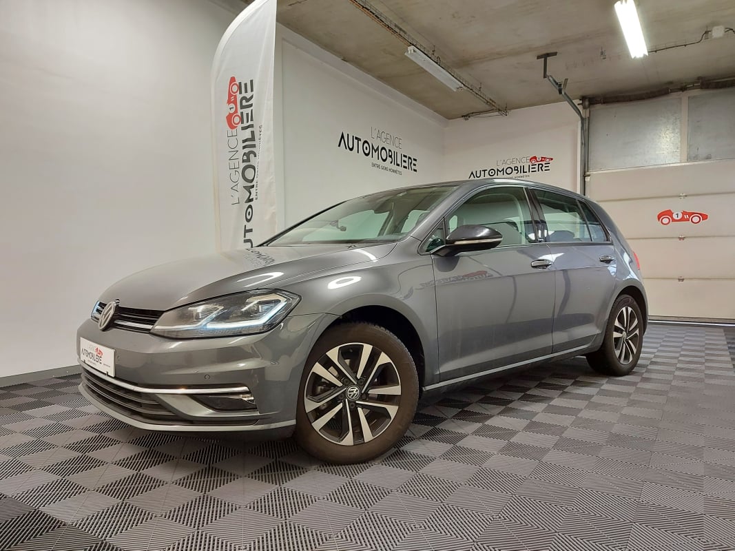 Volkswagen Golf VII (2) 1.0 TSI 115 IQ.DRIVE BV6 5P + CAMERA — 1