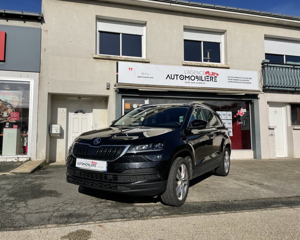 Skoda Karoq 1.5 TSI DSG7 150 CH STYLE BOÎTE AUTO 1ère MAIN — 1