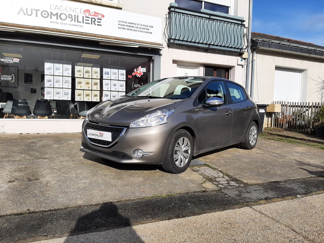 Peugeot 208 1.2 VTI 82 Urban Soul 5 portes — 1