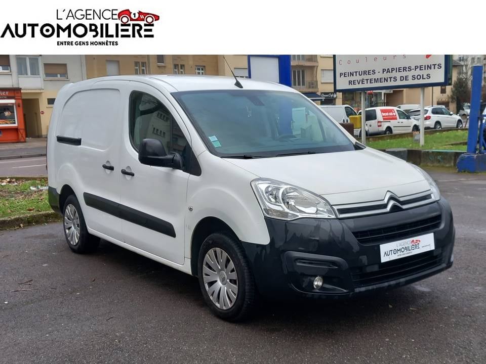 Citroen Berlingo Grand 1.6L Blue Hdi 120Ch — 1
