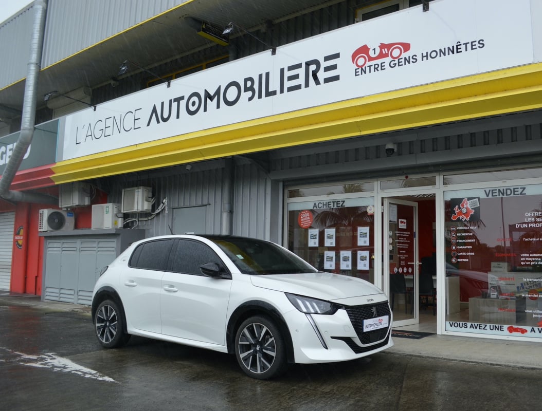 Peugeot 208 1.2 PureTech 100ch S&S GT Pack — 1
