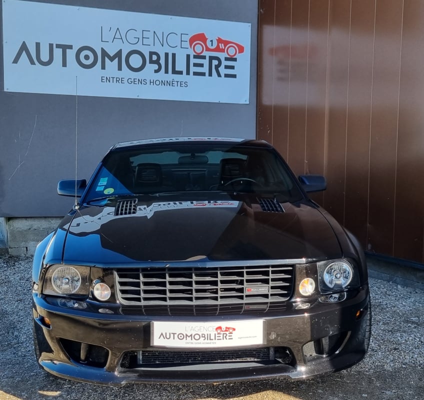 Ford Mustang SALEEN S281 SUPERCHARGED 435CH — 2