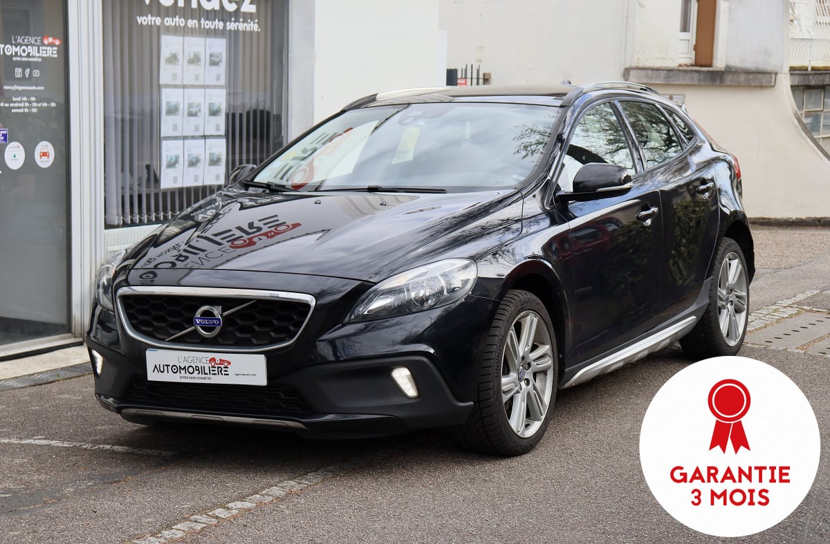Volvo V40 D3 Cross Country 2.0 TDI 150 Geartronic6 (Toit Pano, Cuir, Chauffants..) — 1