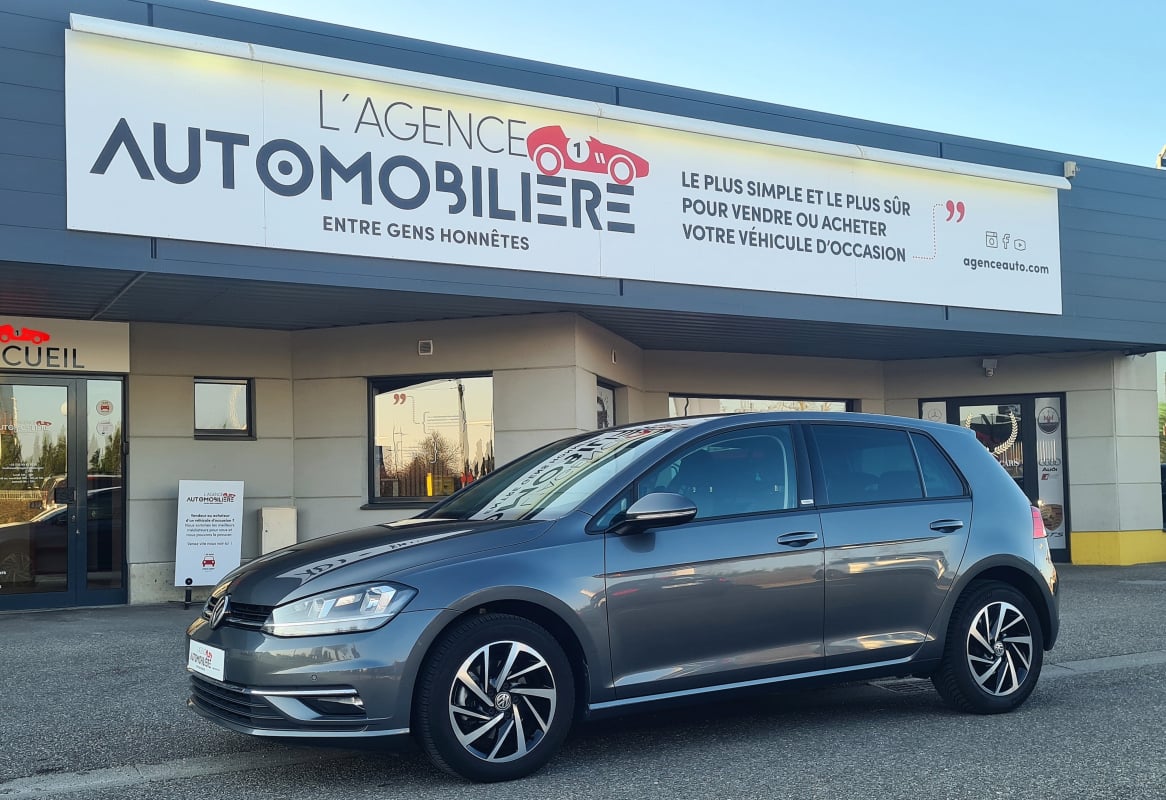 Volkswagen Golf 1,6 TDI 115 Confortline Connect DSG7 — 1