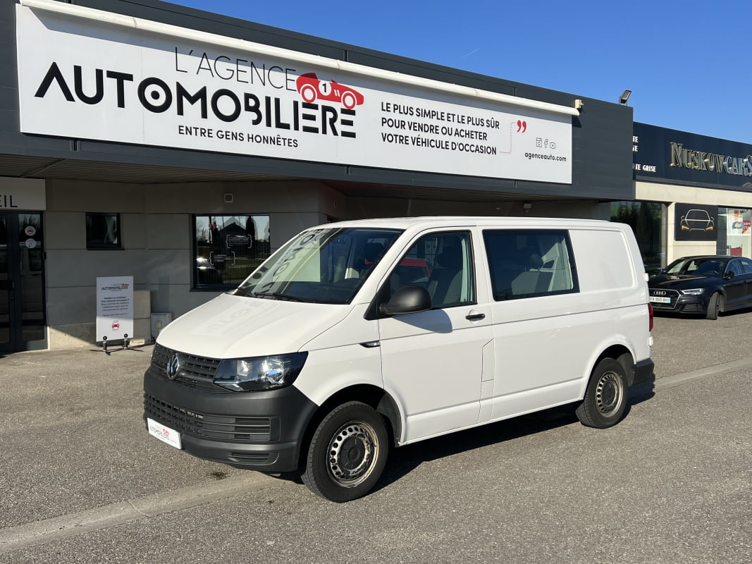 Volkswagen Transporter T6 2.0 TDI 150 ProCab Confort 5 PLACES — 1