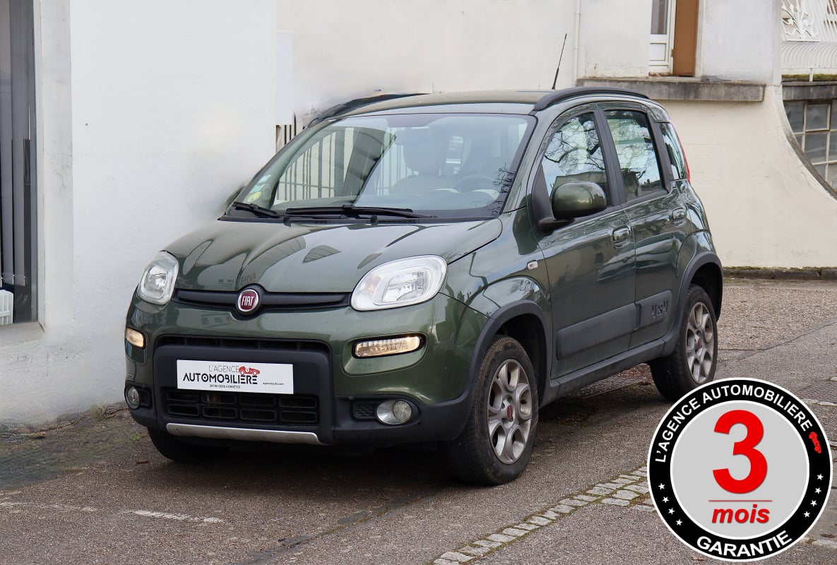 Fiat Panda 1.3 MJTD 75 4x4 BVM5 (Attelage, Feux de jour,...) — 1