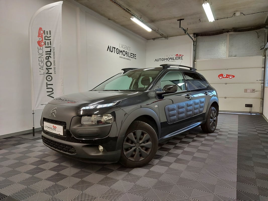 Citroen C4 Cactus 1.6 BLUEHDI 100 S&S BUSINESS + CAMERA + DISTRIBUTION — 1
