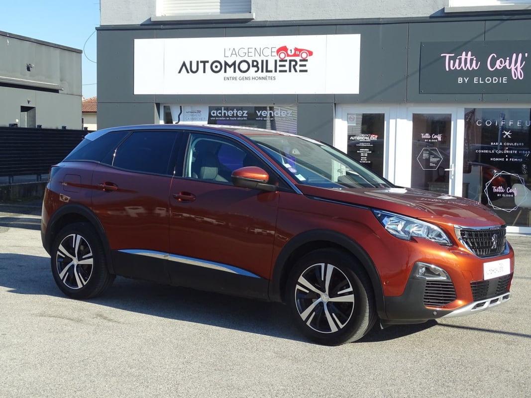 Peugeot 3008 1.2 PURETECH 130 CV ALLURE BVM6 1ERE MAIN — 1