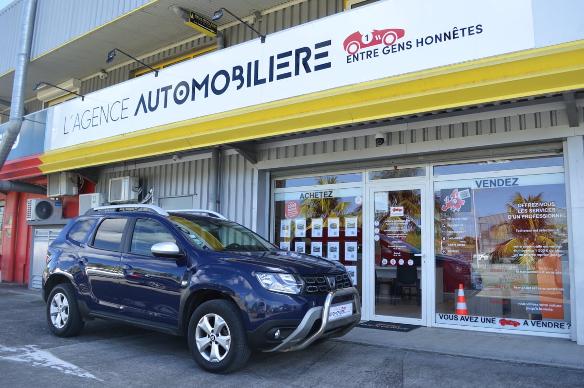 Dacia Duster 1.5 DCI 115 BLUE PRESTIGE 4X2 — 1