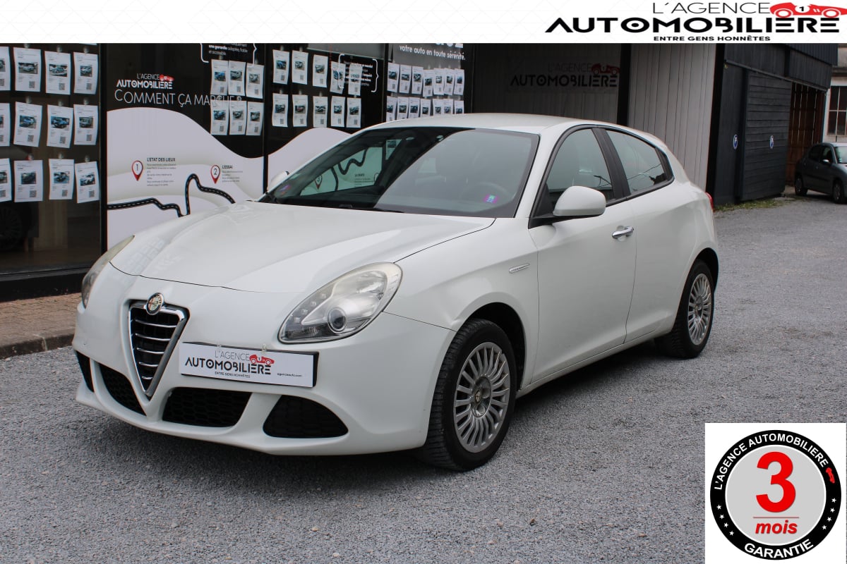 Alfa Romeo Giulietta 1.4 T-JET 120 START-STOP BV6 REGULATEUR — 1