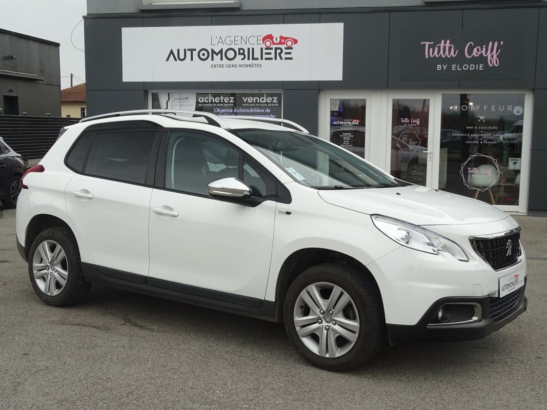 Peugeot 2008 1.6 HDI 100 CV STYLE GPS — 1