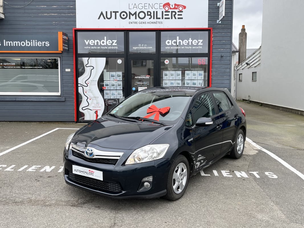 Toyota Auris ( 1 ère Main ) 1.8 VVT-i Hybride 136 cv Style — 1