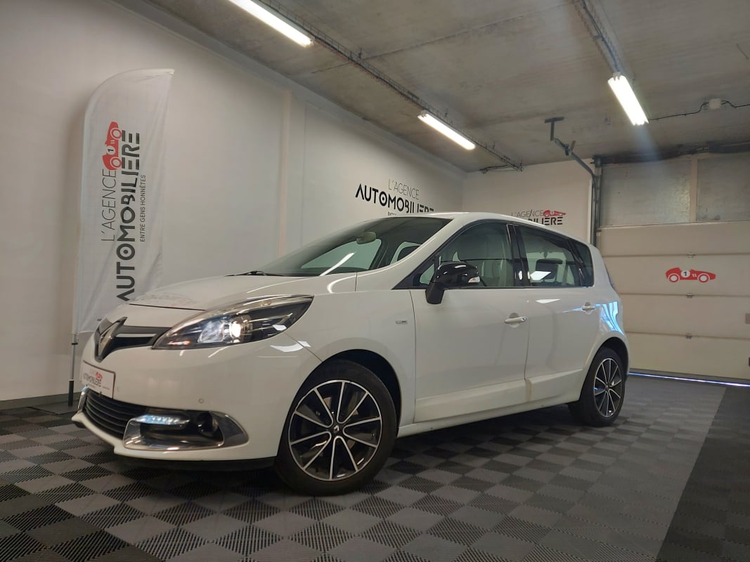 Renault Scenic III (3) 1.6 DCI 130 ENERGY BOSE ECO2 — 1