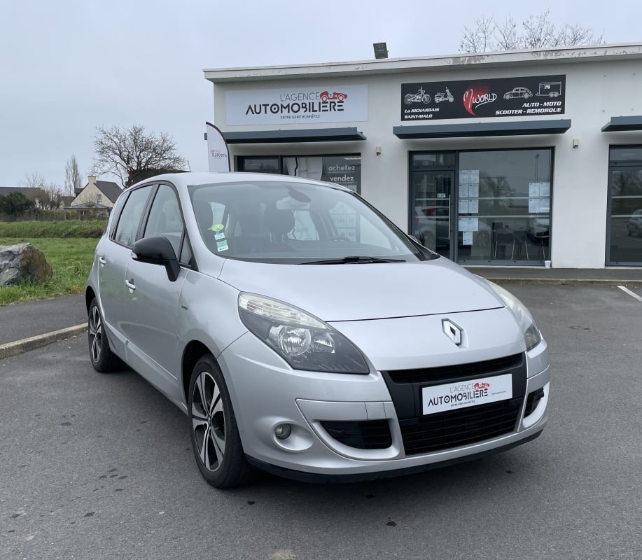 Renault Scenic 1.9 DCI 130 CV BOSE — 1