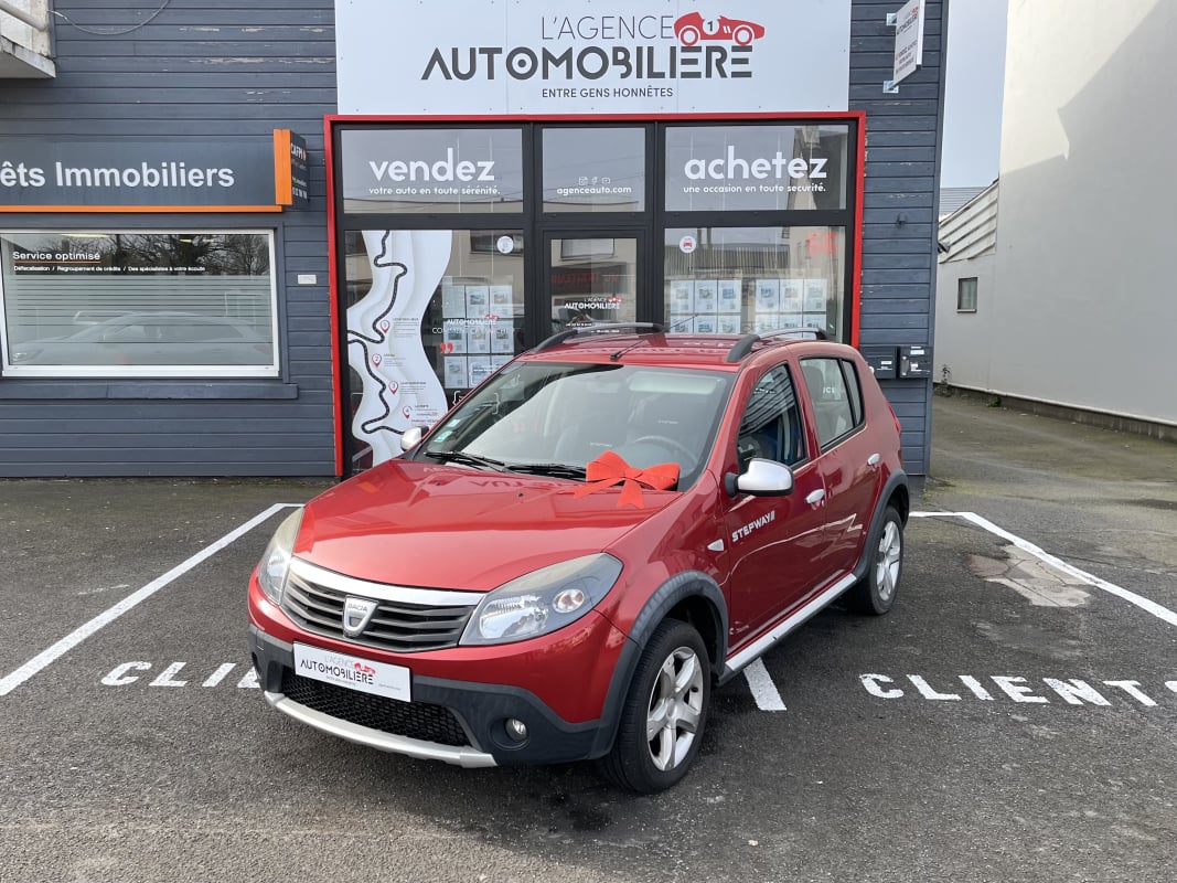 Dacia Sandero Stepway 1.5 dCi 90 cv BVM5 Ambiance — 1