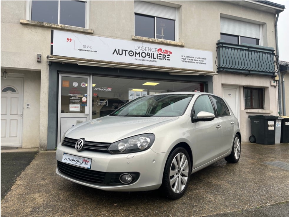 Volkswagen Golf VI 5 Portes 1.2 TSi 105 cv TEAM — 1