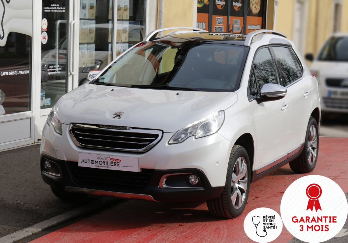 Peugeot 2008 1.6 e-HDi 92 ALLURE BMP6 (Attelage, GPS, Toit Pano,...) — 1
