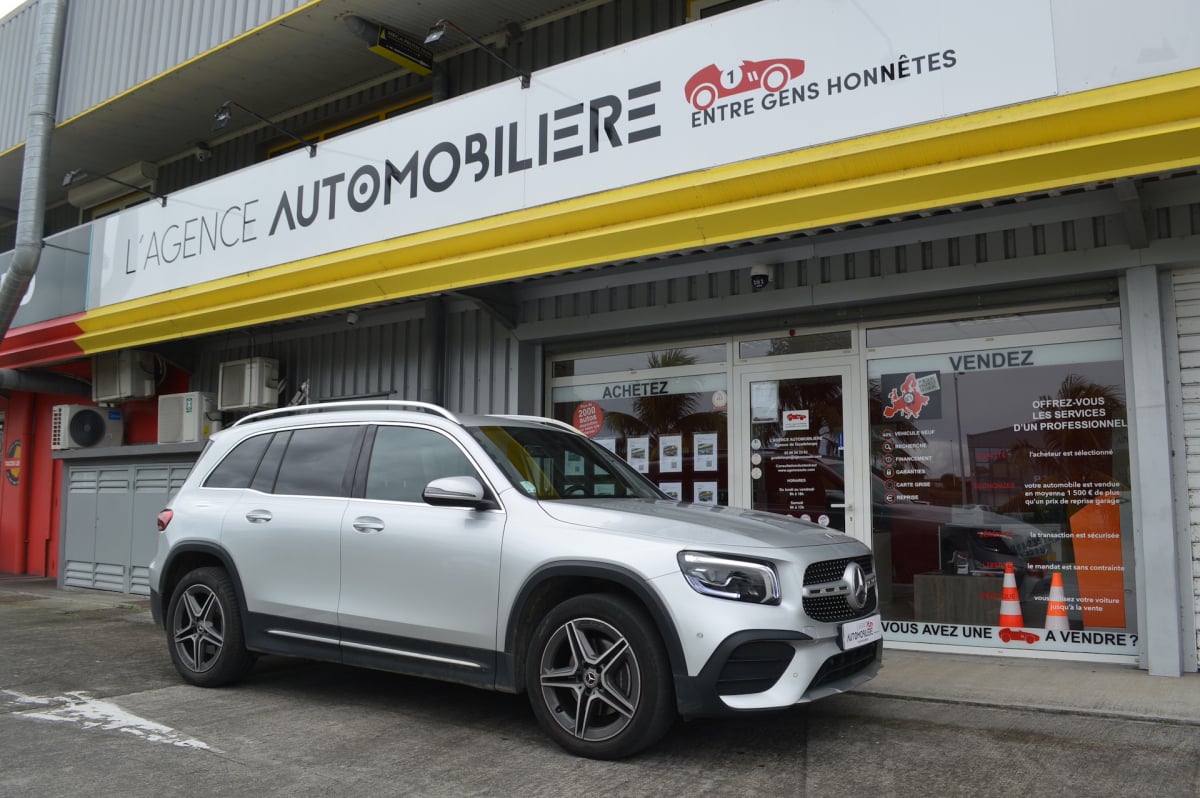 Mercedes-Benz GLB 200 D AMG LINE — 1