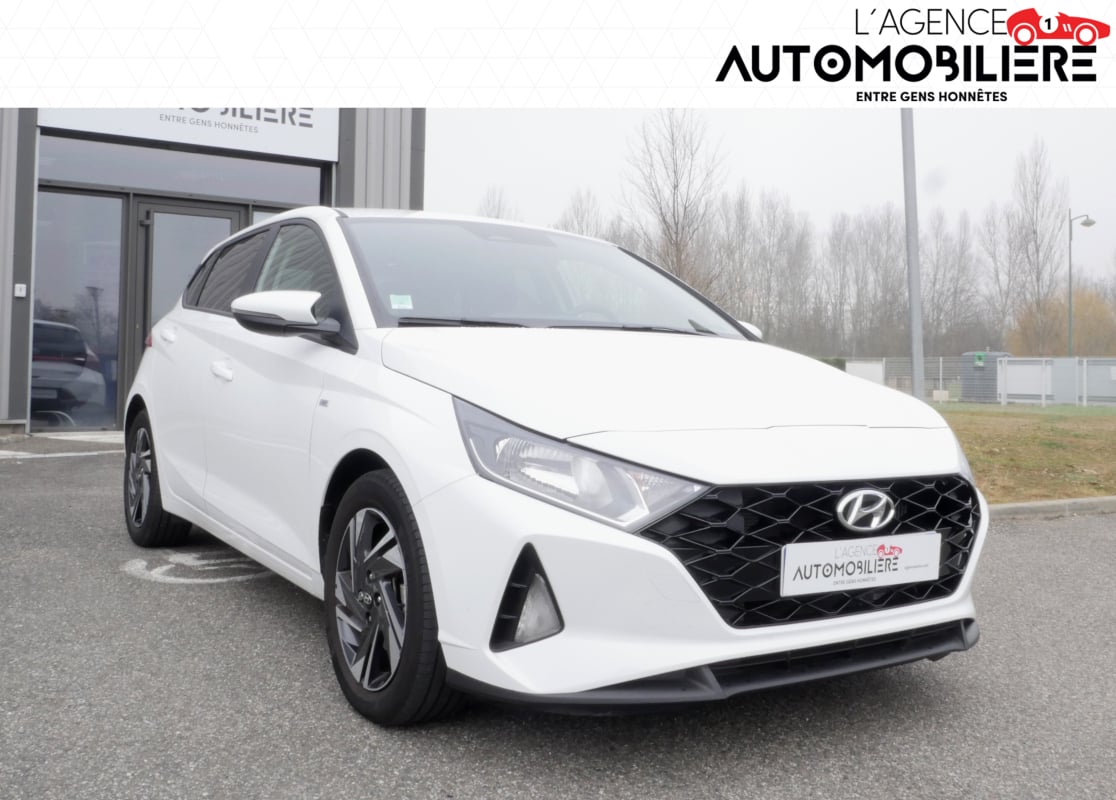 Hyundai i20 1.0 T-GDI HYBRID 100 MHEV 48VOLT INTUITIVE — 1