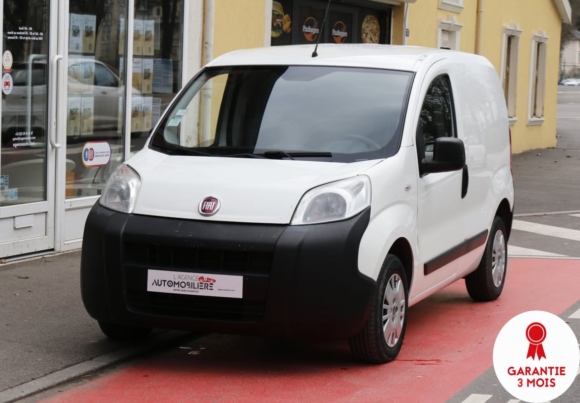 Fiat Fiorino 1.3 MJTD 75 Fourgon (2 places, attelage, clim) — 1